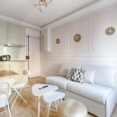 De Charme Proche De La Tour Eiffel Apartment *